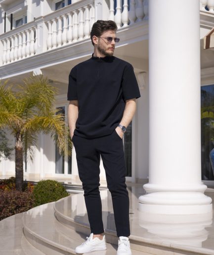 Pich-Black half zip outfit